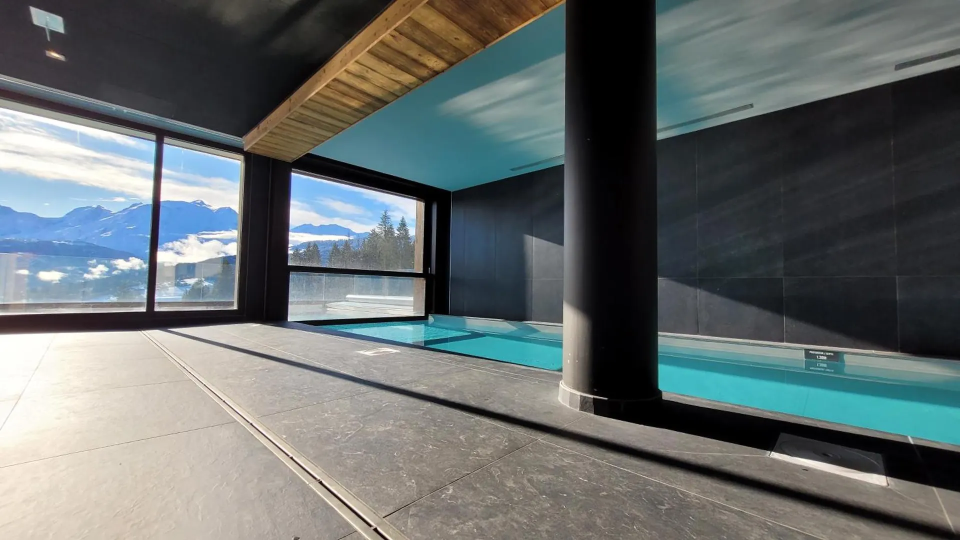 Les Roches Du Mont Blanc Aparthotel Combloux Γαλλία